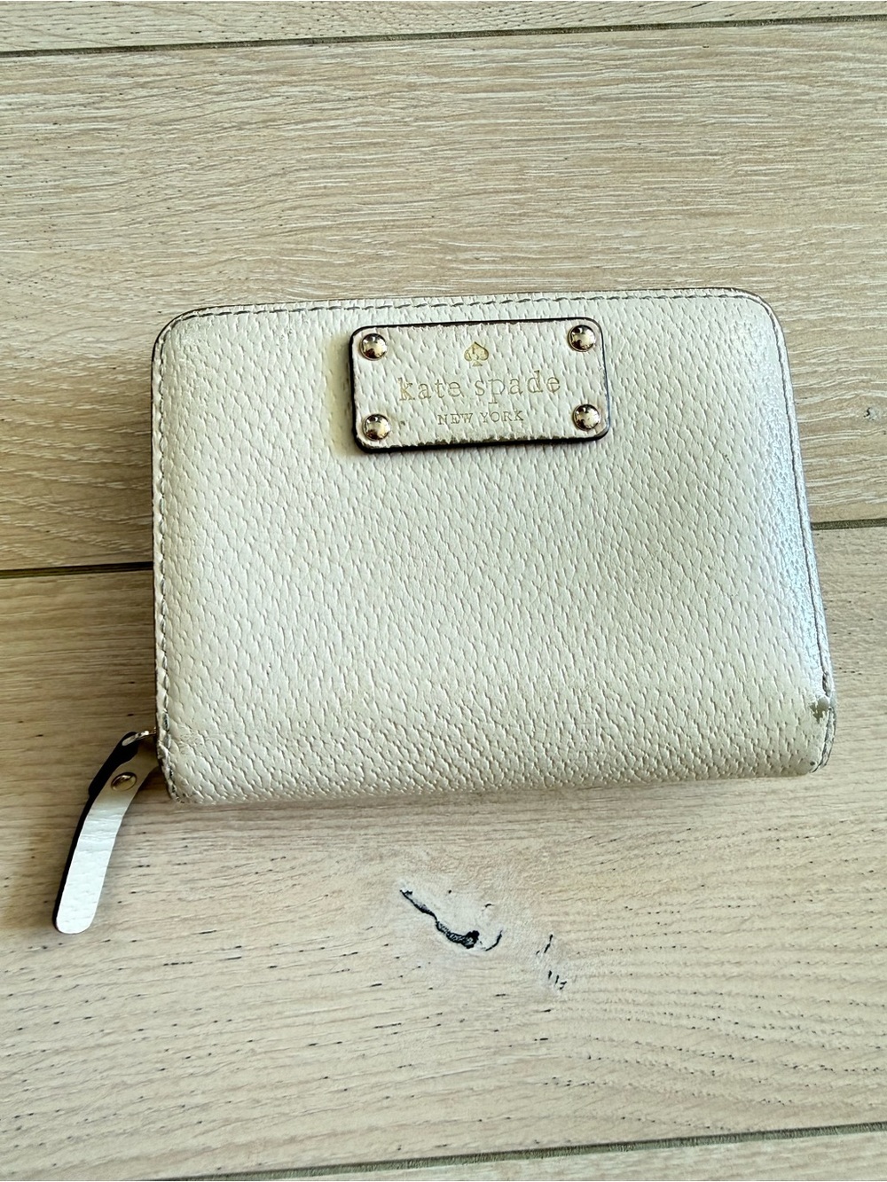 kate spade Cream White Pebbled Leather Zip Around Wallet